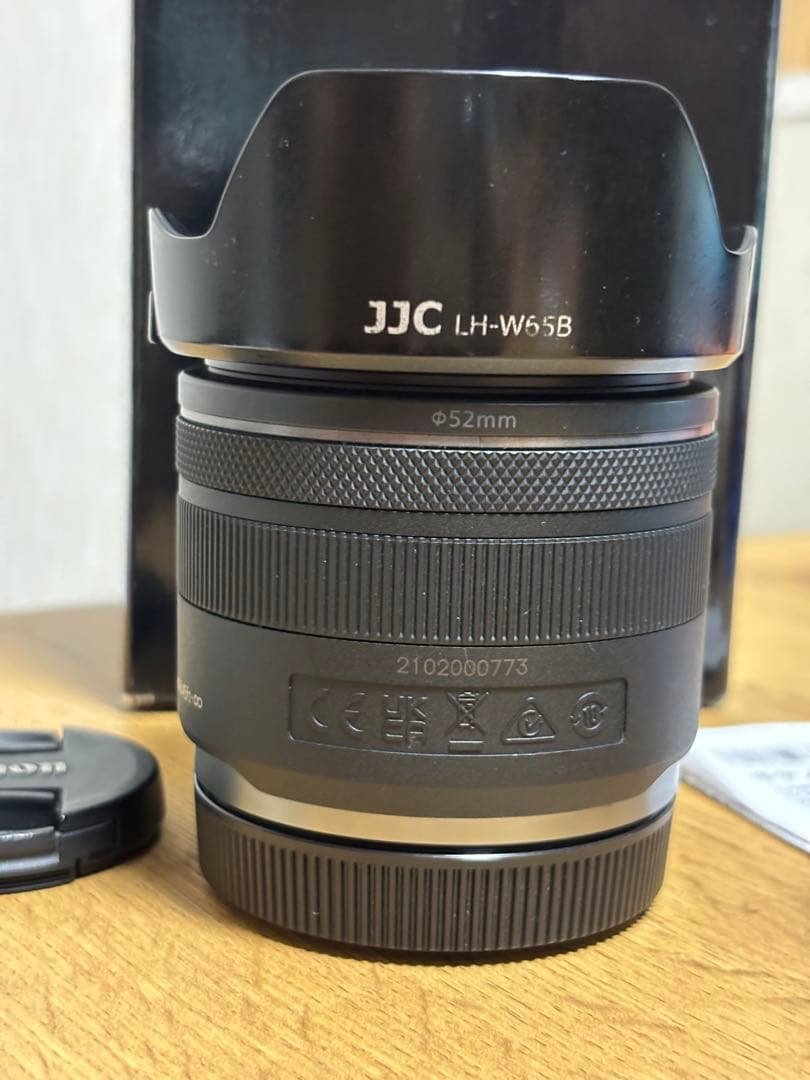 Canon RF 24mm F1.8 MACRO IS STM レンズ
