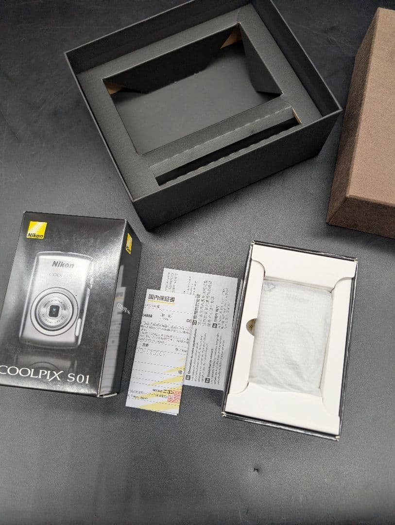 【未使用】Nikon COOLPIX S01 シルバー