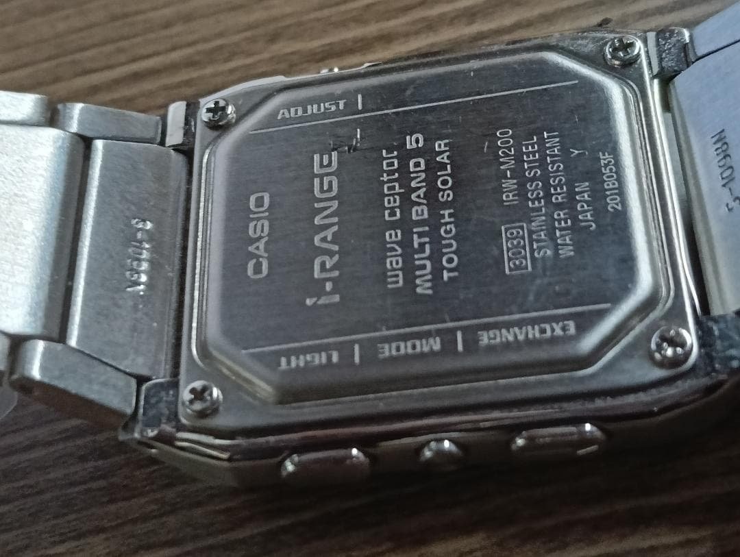 【未使用】CASIO カシオ i-RANGE 電波ソーラー IRW-M200
