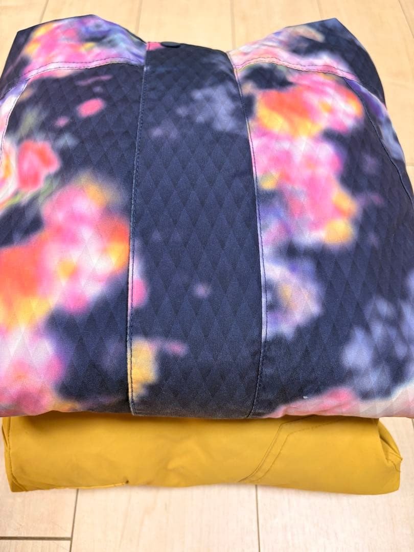 ⭐️mm⭐️Burton スノーボードウェア 花柄 XXS-XL
