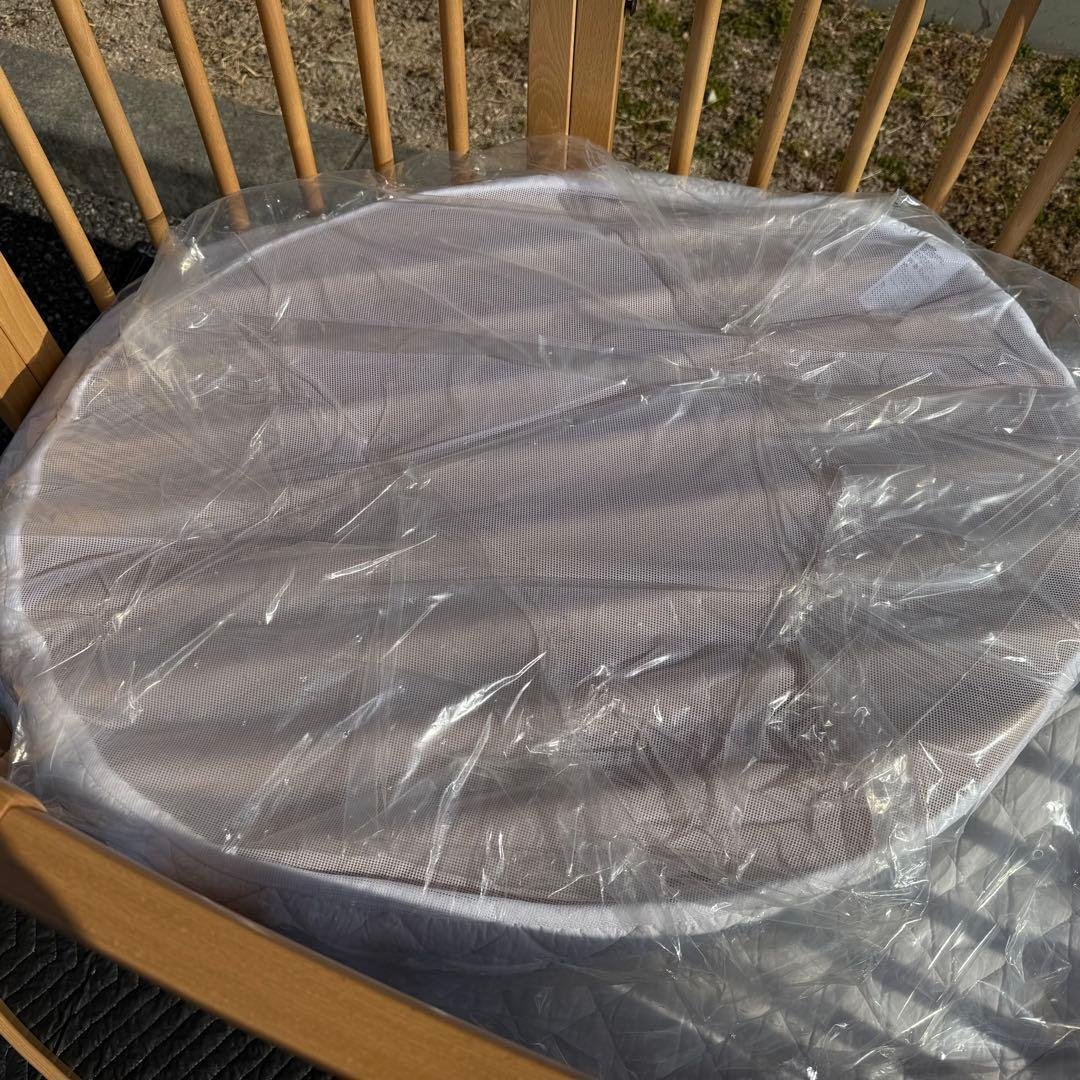 ① ストッケ スリーピー ベビーベッド 木製 ナチュラル V2