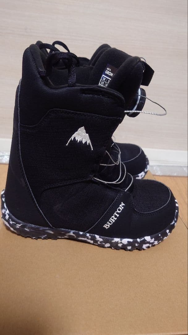 BURTON GROM BOA KIDS YOUTH スノーボードブーツ