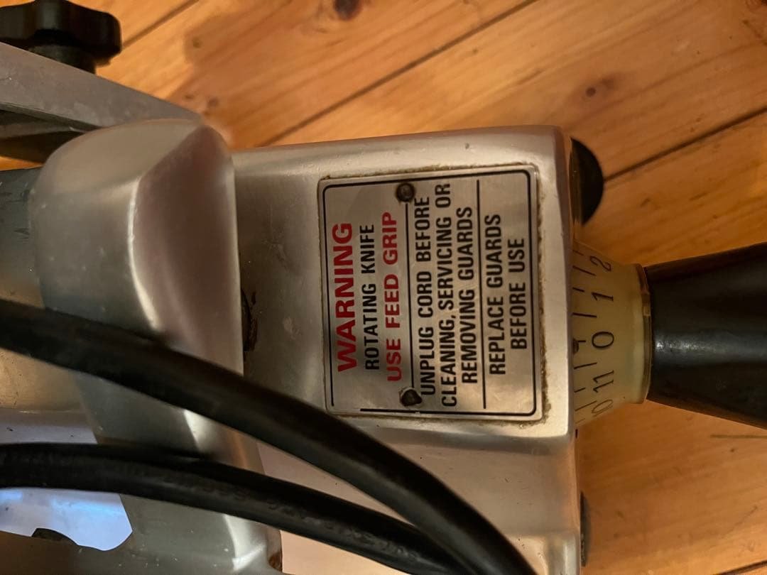 HOBART スライサー610 (中古)